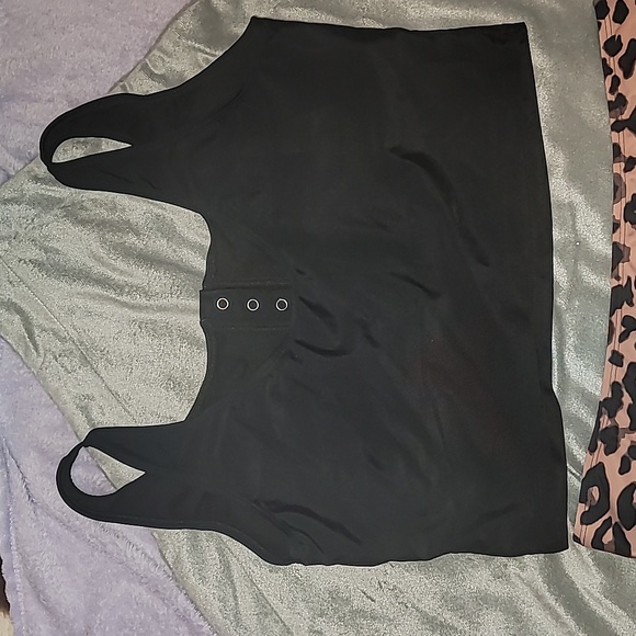 Brand New The Maggie Two Piece Swimwear - Picture 4 of 7